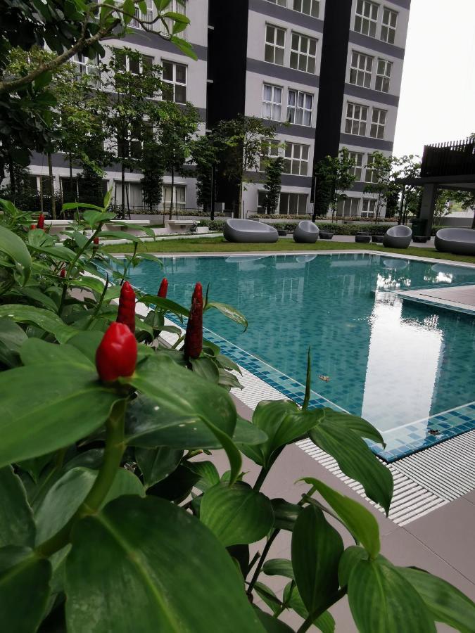 Kajang Industrial House With Olympic Size Swimming Pool Exterior foto