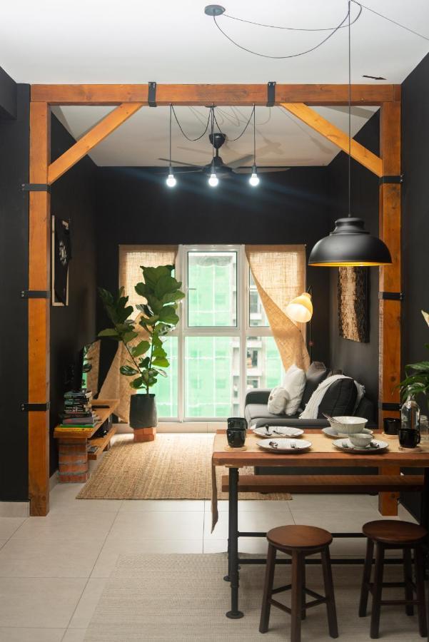 Kajang Industrial House With Olympic Size Swimming Pool Exterior foto